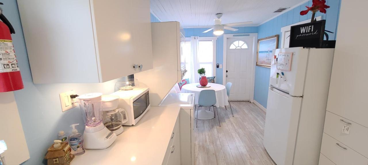 Lake Worth Beach Paradise Cove Cottage 2-1Bedroom Eksteriør bilde